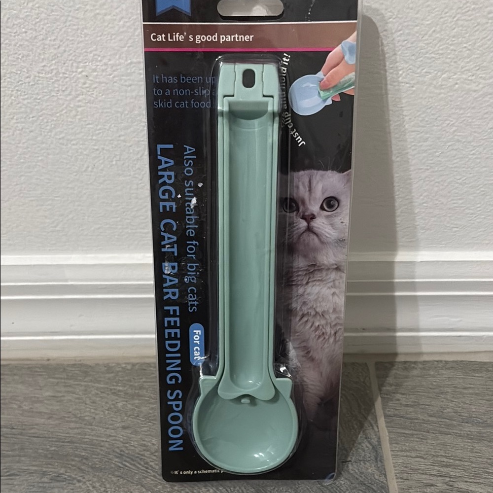 Large Cat Food Spoon - Green